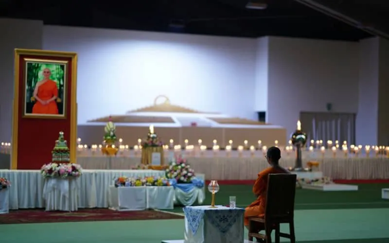 funerali buddisti