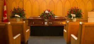 foto rappresentativa di un funerale laico o civile per non credenti e atei